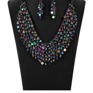 Paparazzi Vivacious 2021 Zi necklace